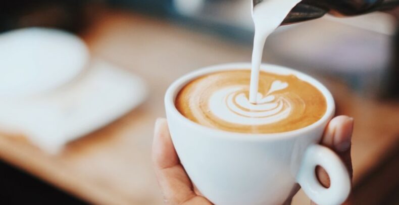 Boissons lactées à base de lait frais ou en poudre : le jeu des différences