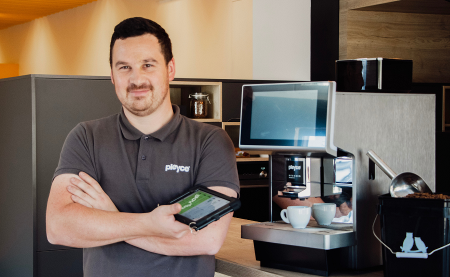Installation des machines et conseils avec accompagenement de barristas experts.