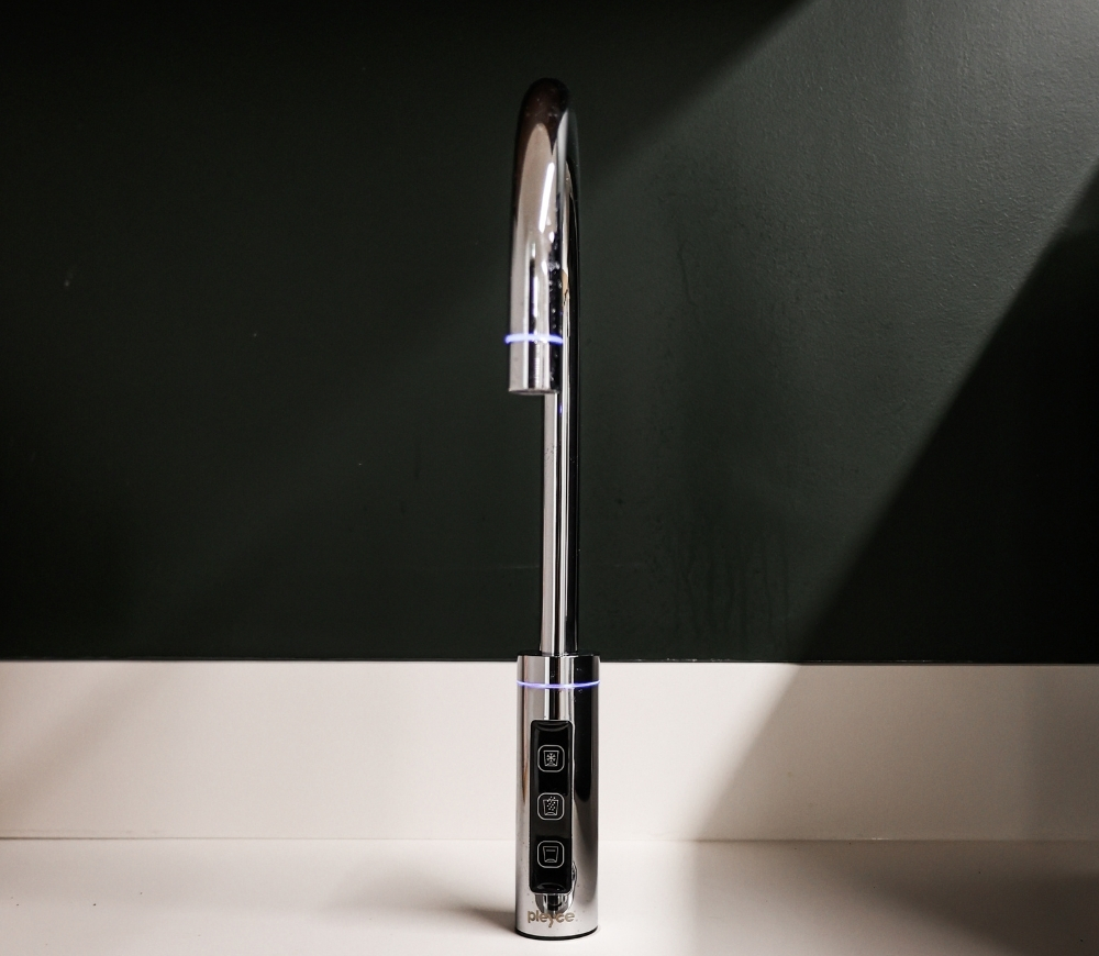 Pleyce x TaylorWessing Fontaine à eau Swan 